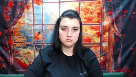 Snapshot of scarletcargo chatting on 11/12/25, 06:25 ScarletCargo online show from 11/12/25, 06:25