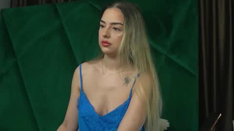 Scarlet online show from 11/17/25, 11:54