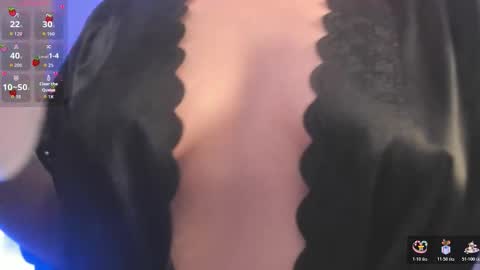 Snapshot of scarletgv chatting on 11/10/25, 05:06 Scarlet online show from 11/10/25, 05:06