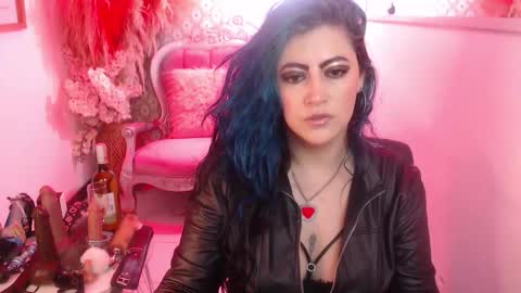 Scarleth online show from 11/12/25, 03:07