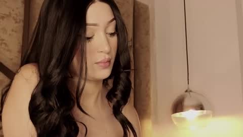 Snapshot of scarleth_lux_ chatting on 11/04/25, 03:16 Scarleth online show from 11/04/25, 03:16