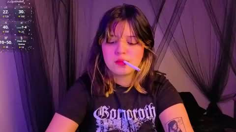 Snapshot of scarleth_shadow chatting on 10/30/25, 01:40 SCARLETH online show from 10/30/25, 01:40