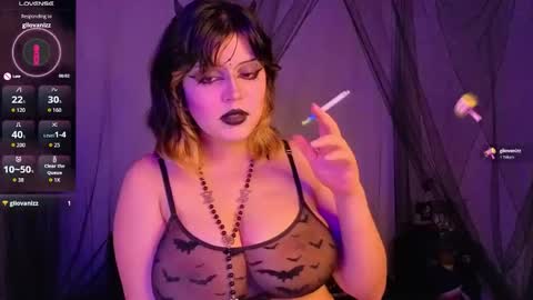 Snapshot of scarleth_shadow chatting on 11/08/25, 02:01 SCARLETH online show from 11/08/25, 02:01