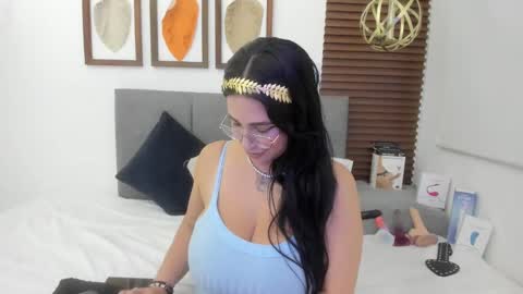 Snapshot of scarleth_swann chatting on 02/06/25, 02:22 scarleth online show from 02/06/25, 02:22