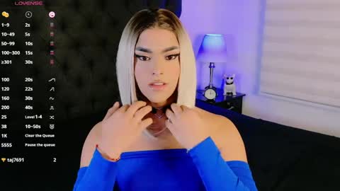 scarleth_sweety online show from 04/24/26, 03:31