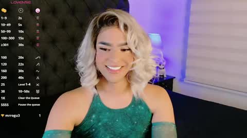 Snapshot of scarleth_sweety chatting on 06/08/26, 01:28 scarleth_sweety online show from 06/08/26, 01:28