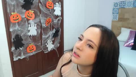 scarlet  online show from 10/14/25, 10:27