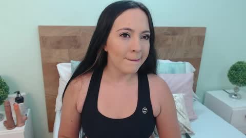 scarlet  online show from 04/22/26, 11:34