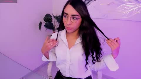 Snapshot of scarlett25__ chatting on 02/07/26, 12:42 Scarlett online show from 02/07/26, 12:42