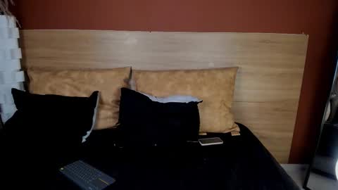 Snapshot of scarlett25__ chatting on 02/16/26, 08:16 Scarlett online show from 02/16/26, 08:16