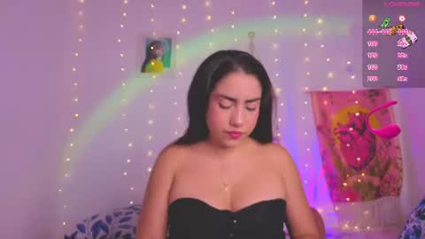 Snapshot of scarlett_00_ chatting on 06/11/26, 09:46 Scarlett Evans online show from 06/11/26, 09:46