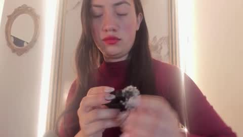 SCARLETT FOX  online show from 02/11/26, 11:15