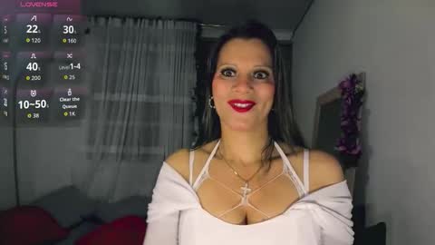 Scarlett online show from 12/04/25, 09:51