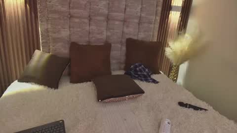 Scarlett Collins online show from 03/06/25, 06:41