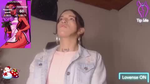 scarlet online show from 12/17/25, 09:10