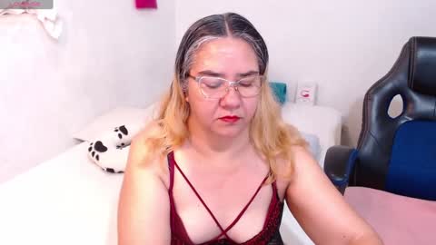 Scarlett  online show from 01/26/25, 11:39