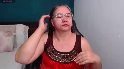 Scarlett  online show from 12/21/25, 09:44