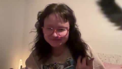 Snapshot of scarlett_fervor chatting on 08/09/26, 06:40 Miss Fervor online show from 08/09/26, 06:40