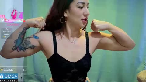 scarlett_fire5 online show from 11/06/25, 04:19