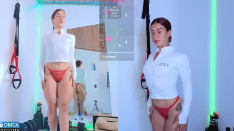 scarlett_fire5 online show from 04/22/26, 05:25