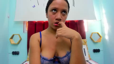 scarlett_fox20 online show from 03/04/26, 12:44