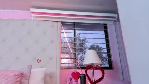 Snapshot of scarlett_leblanc_ chatting on 02/12/26, 12:11 scarlett_leblanc_ online show from 02/12/26, 12:11