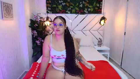 Snapshot of scarlett_montoya chatting on 10/17/25, 11:57 scarlett montoya online show from 10/17/25, 11:57