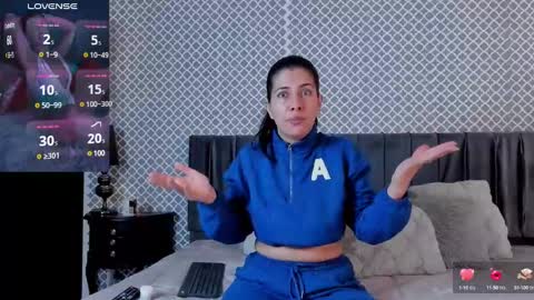 Scarlett online show from 12/12/24, 01:49