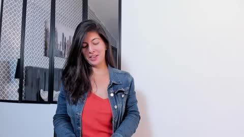 Scarlett online show from 01/20/25, 01:53