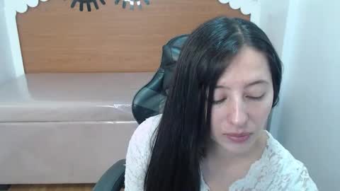 scarlett_percy_t online show from 01/13/26, 07:41