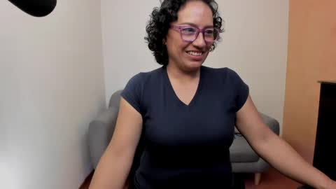 Scarlett sax online show from 06/09/26, 10:10