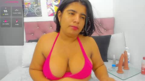 Snapshot of scarlett_sex_20 chatting on 05/10/26, 10:26 scarlett_sex_20 online show from 05/10/26, 10:26