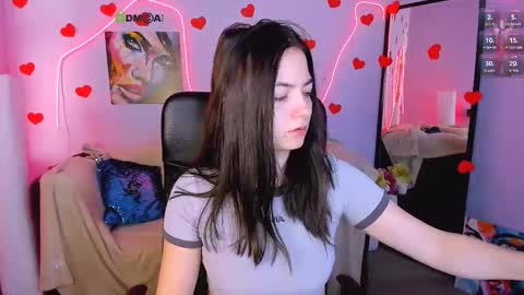 Snapshot of scarlett_silence_ chatting on 02/20/26, 07:32 Scarlett online show from 02/20/26, 07:32