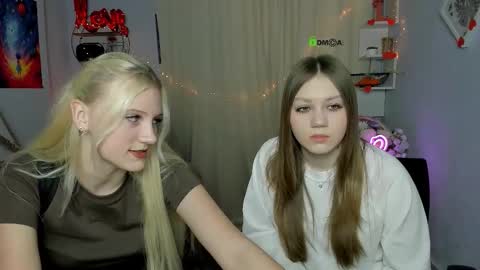 Snapshot of scarlett_silence_ chatting on 02/23/26, 09:28 Scarlett online show from 02/23/26, 09:28