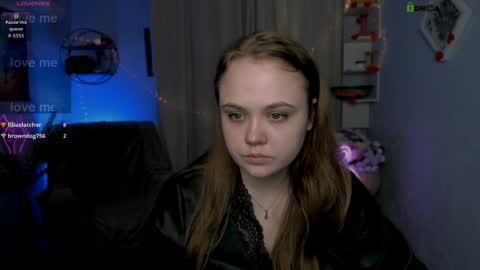 Snapshot of scarlett_silence_ chatting on 03/02/26, 01:19 Scarlett online show from 03/02/26, 01:19