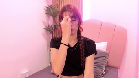 scarlett smith 3 online show from 10/13/25, 03:17