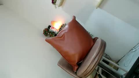    online show from 03/10/26, 05:34