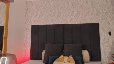 Scarlett online show from 12/21/25, 04:08