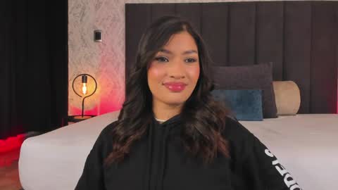 Scarlett online show from 04/06/26, 06:36