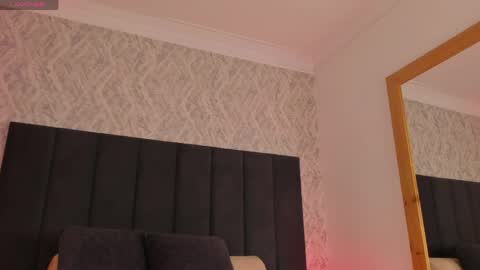 Scarlett online show from 04/16/26, 02:12