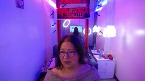 scarlett_widow online show from 10/20/25, 02:45