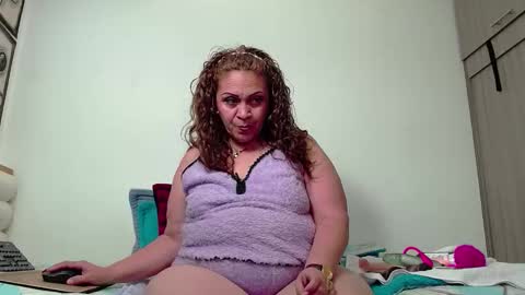 scarlettbooty online show from 11/14/25, 04:11