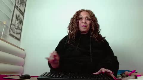 scarlettbooty online show from 11/29/25, 05:32