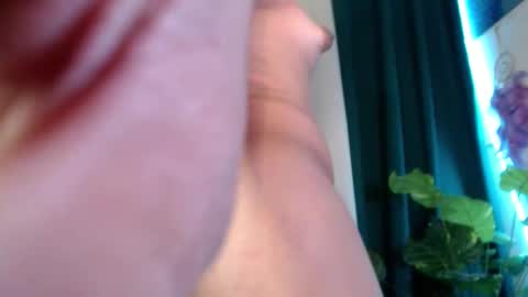 Snapshot of scarlettcumm chatting on 02/20/26, 06:19 YOUR GIRLFRIEND online show from 02/20/26, 06:19