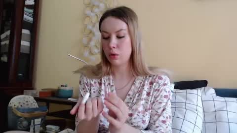 Snapshot of scarlettford chatting on 02/19/25, 11:49 Scarlett online show from 02/19/25, 11:49