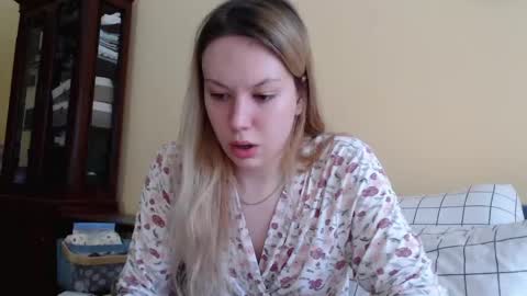Snapshot of scarlettford chatting on 02/20/25, 10:59 Scarlett online show from 02/20/25, 10:59