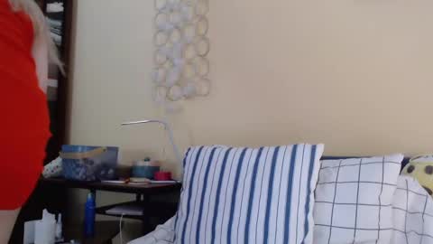 Snapshot of scarlettford chatting on 02/23/25, 03:40 Scarlett online show from 02/23/25, 03:40