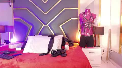 Scarlett Hot online show from 04/18/26, 12:20