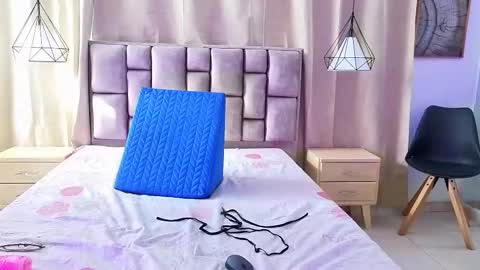 scarlettjonson_ online show from 02/02/26, 01:21