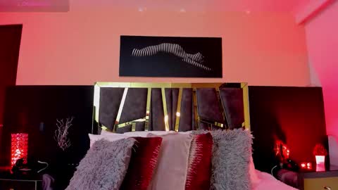 scarlettorres online show from 11/27/25, 06:10